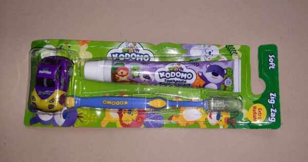 Kodomo Toothbrush and Paste Soft Zigzag